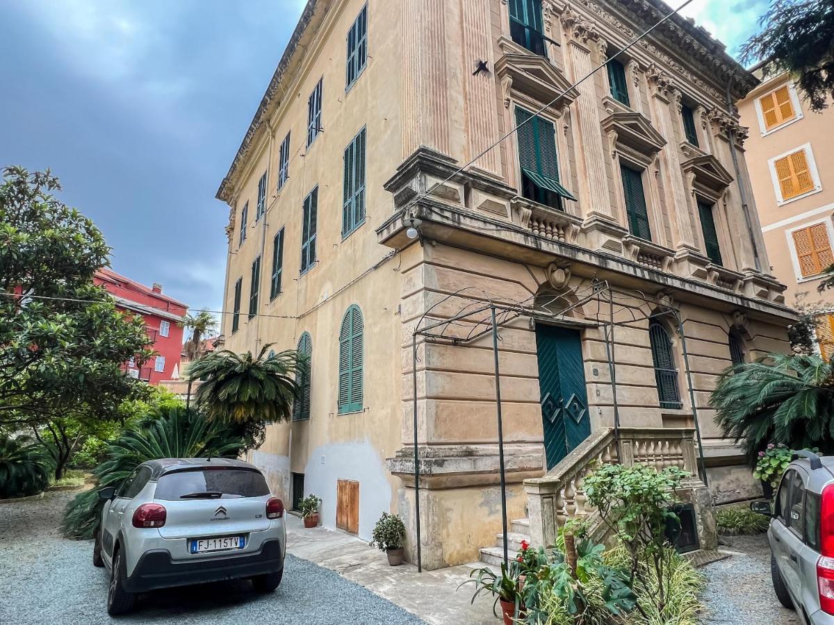 Appartamenti In Villa Del '900 Varazze Dış mekan fotoğraf
